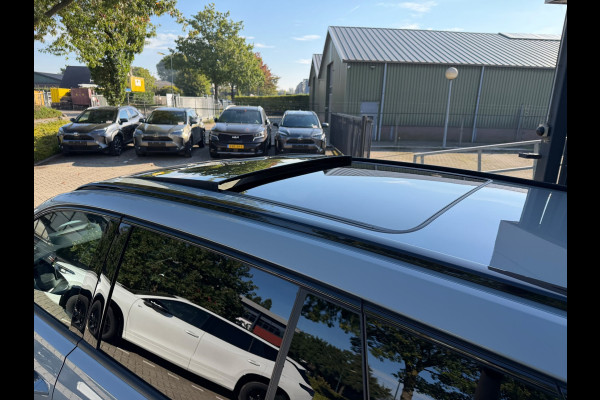 Škoda Kodiaq 1.5 TSI PHEV Sportline Panoramadak 20 inch velgen Head Up display Adaptive cruise Navigatie Sportstoelen 360 camera Full LED