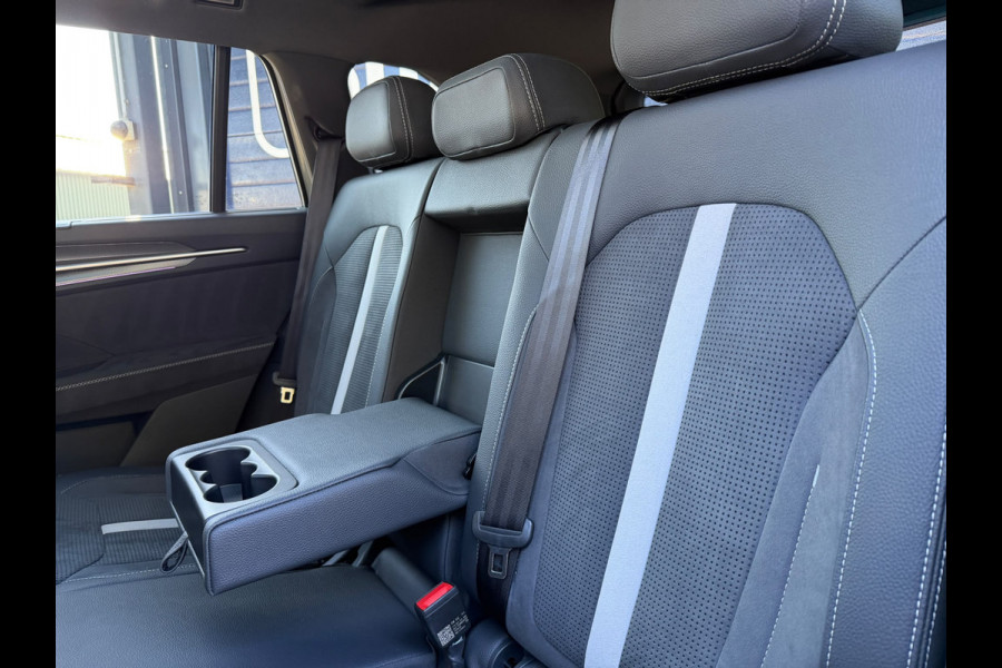 Škoda Kodiaq 1.5 TSI PHEV Sportline Panoramadak 20 inch velgen Head Up display Adaptive cruise Navigatie Sportstoelen 360 camera Full LED
