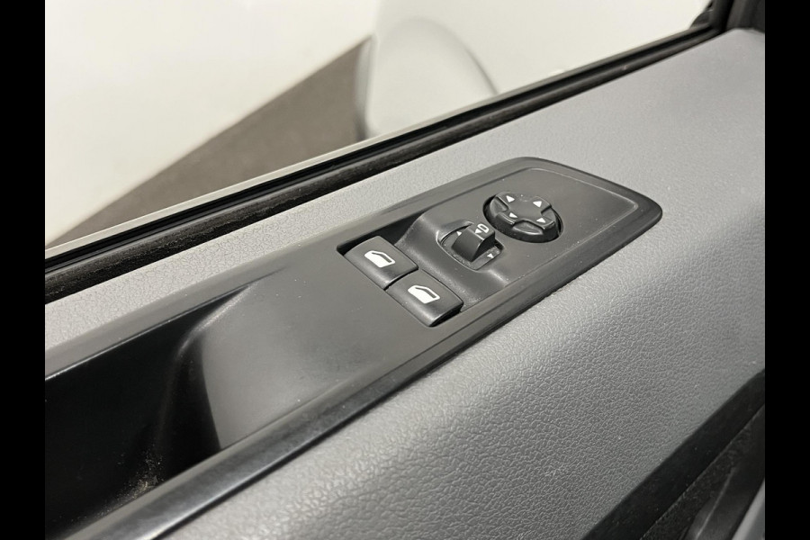 Citroën Jumpy 2.0 BlueHDI 120 XL Club Dubbele Cabine Apple CarPlay Navigatie Cruise Control Parkeersensoren Airco