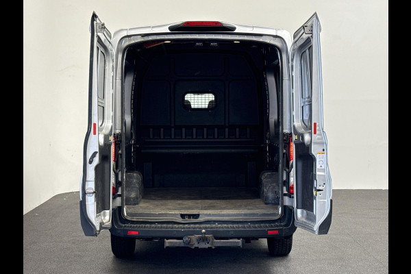 Ford Transit 350 2.0 TDCI L3H2 Dubbele Cabine Trend Airco Cruise Control Trekhaak Parkeersensoren