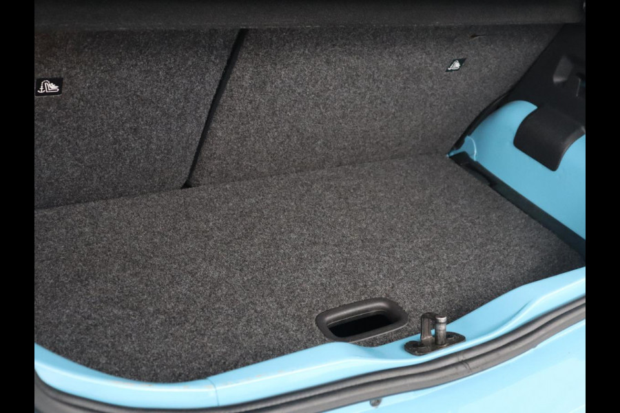 Volkswagen e-Up! | SOH 88,3% | Panoramadak | Stoelverwarming | Cruise control | Park assist | 5-deurs | Bluetooth
