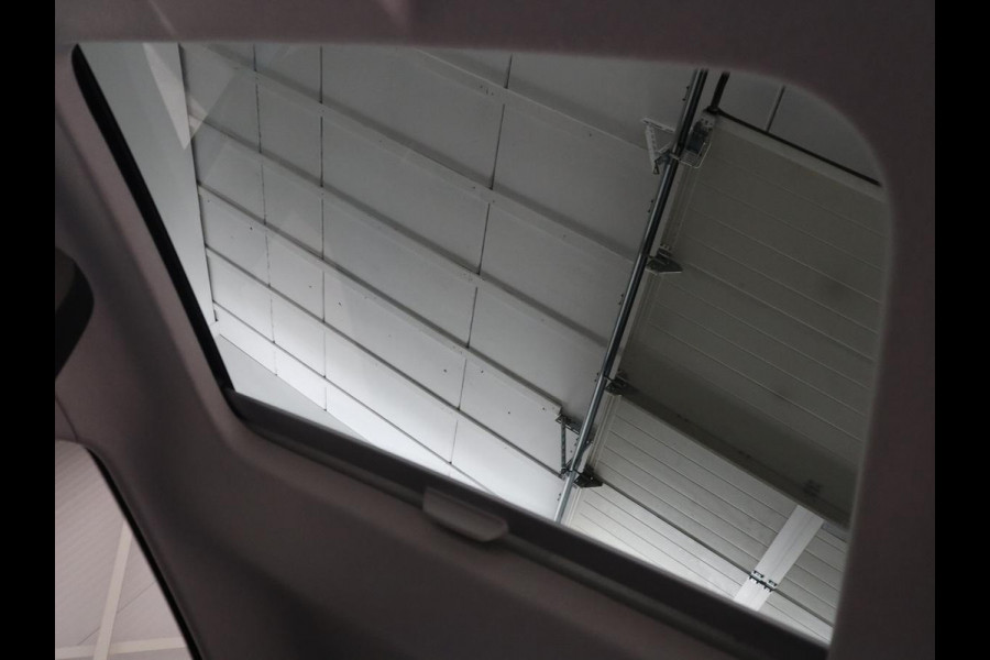 Volkswagen e-Up! | SOH 88,3% | Panoramadak | Stoelverwarming | Cruise control | Park assist | 5-deurs | Bluetooth