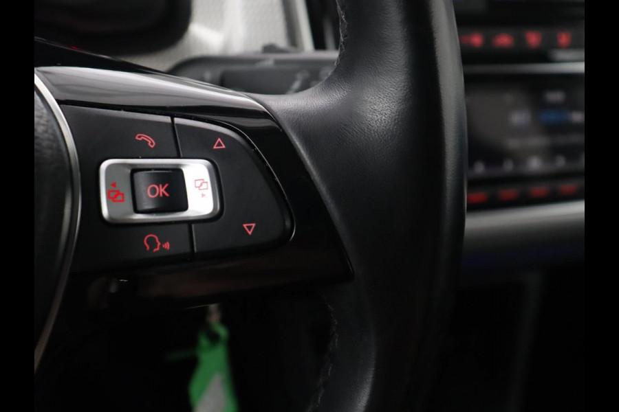 Volkswagen e-Up! | SOH 88,3% | Panoramadak | Stoelverwarming | Cruise control | Park assist | 5-deurs | Bluetooth