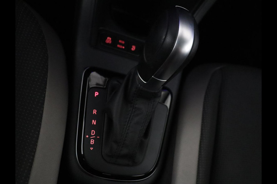Volkswagen e-Up! | SOH 88,3% | Panoramadak | Stoelverwarming | Cruise control | Park assist | 5-deurs | Bluetooth