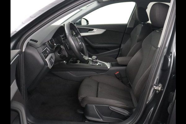 Audi A4 Limousine 35 TFSI Pro Line | Trekhaak | LED | Stoelverwarming | Navigatie | Apple Carplay |