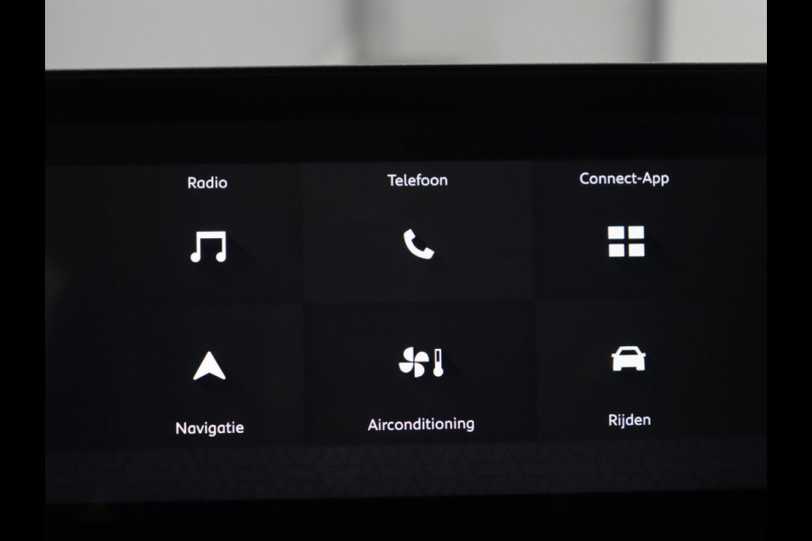 Citroën Ë-C4 Feel Pack 50 kWh | SOH 95,1% | Camera | LED | Apple Carplay |