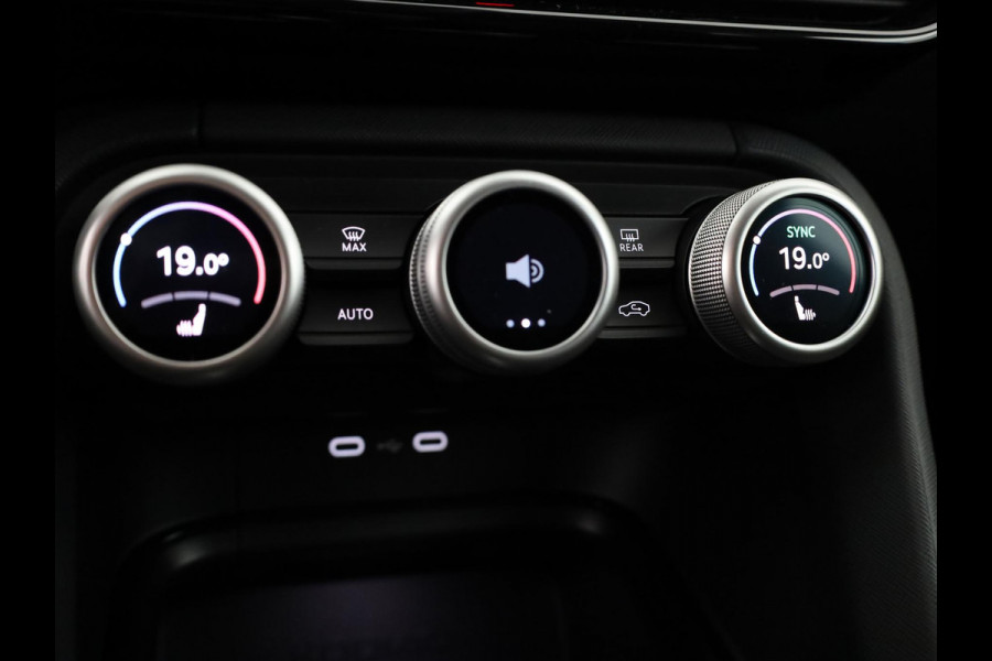 Škoda Kodiaq 1.5 TSI PHEV 204pk Edition | Panoramadak | Trekhaak | Stoelverwarming | Achteruitrijcamera | 18" lichtmetaal | Sunset