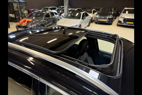 Volkswagen T-Roc 1.5 TSI Sport Business R | Pano | Camera | Stoelverw. | Adaptive cruise | Full LED | Dodehoeksensor