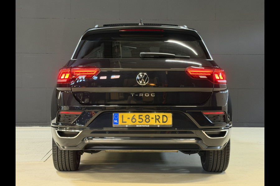 Volkswagen T-Roc 1.5 TSI Sport Business R | Pano | Camera | Stoelverw. | Adaptive cruise | Full LED | Dodehoeksensor