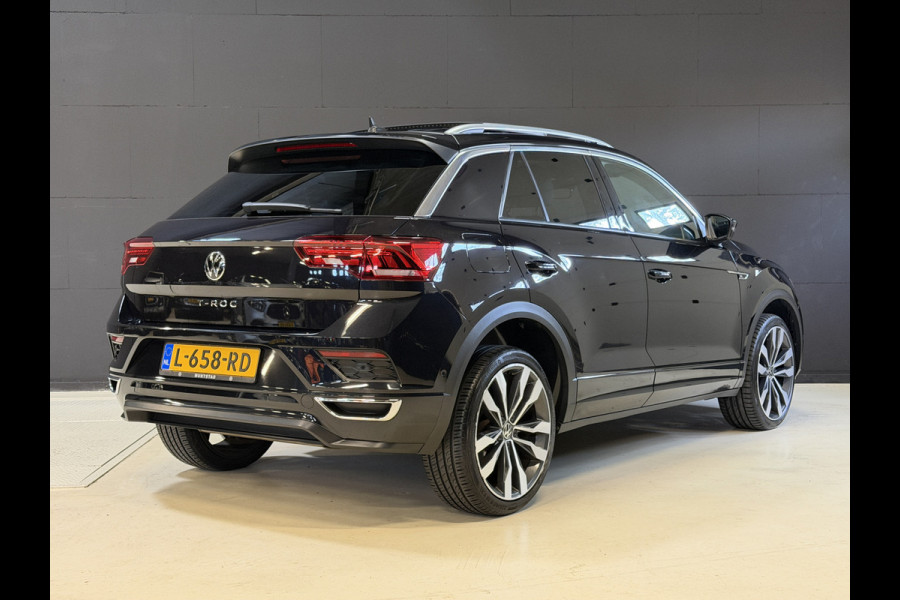Volkswagen T-Roc 1.5 TSI Sport Business R | Pano | Camera | Stoelverw. | Adaptive cruise | Full LED | Dodehoeksensor