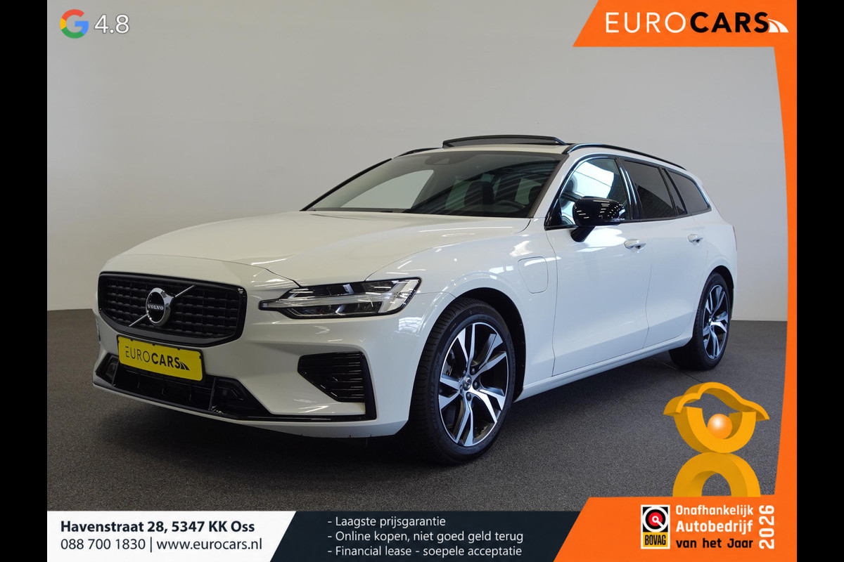 Volvo V60 2.0 T6 Recharge AWD R-Design Panoramadak Navigatie Apple Carplay/Android Auto Camera Parkeersensoren Stoel- en stuurverwarming Cruise Control Blind Spot Assist Virtual Cockpit Climate Control