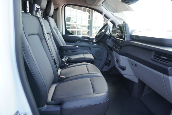Ford E-Transit Custom 340L L2H1 Limited 71 kWh/218PK Automaat Schuifdeur L+ R nr. V070 | Climate | Adap.Cruise | Navi | Leer | Camera |Pro Powerpack