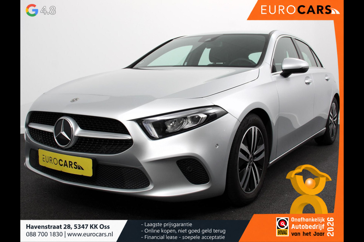 Mercedes-Benz A-Klasse 180 Progressive 7-DCT Navigatie Climate Control Virtual Cockpit Stoelverwarming 17" Lichtmetalen velgen Parkeer sensoren Cruise Control
