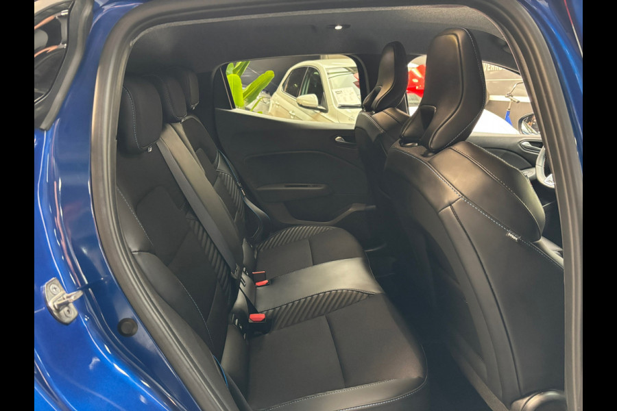 Renault Clio 1.6 E-Tech Full Hybrid 145 esprit Alpine / Camera / Navi