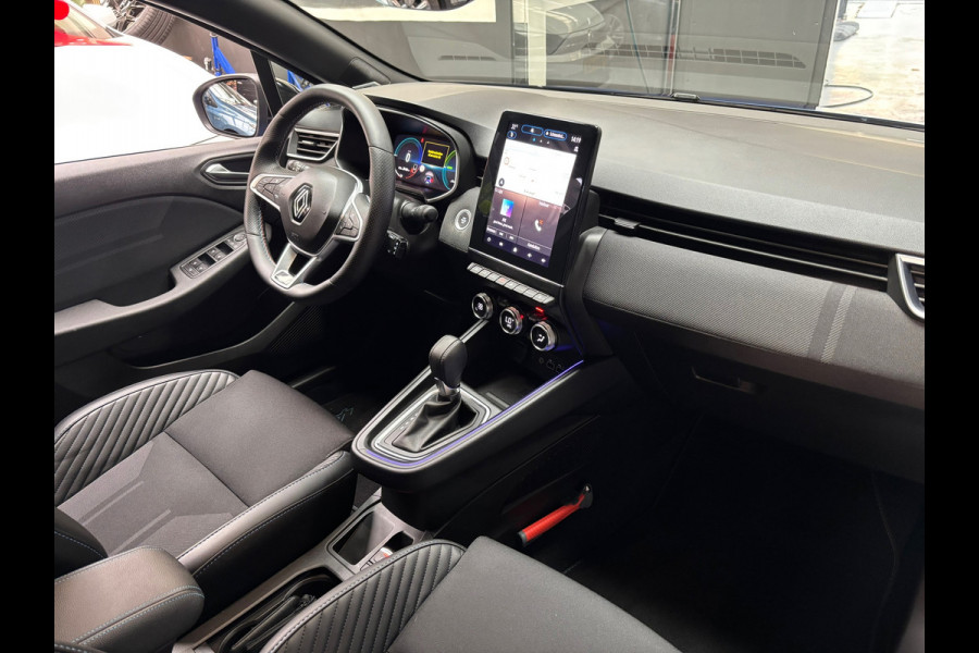 Renault Clio 1.6 E-Tech Full Hybrid 145 esprit Alpine / Camera / Navi