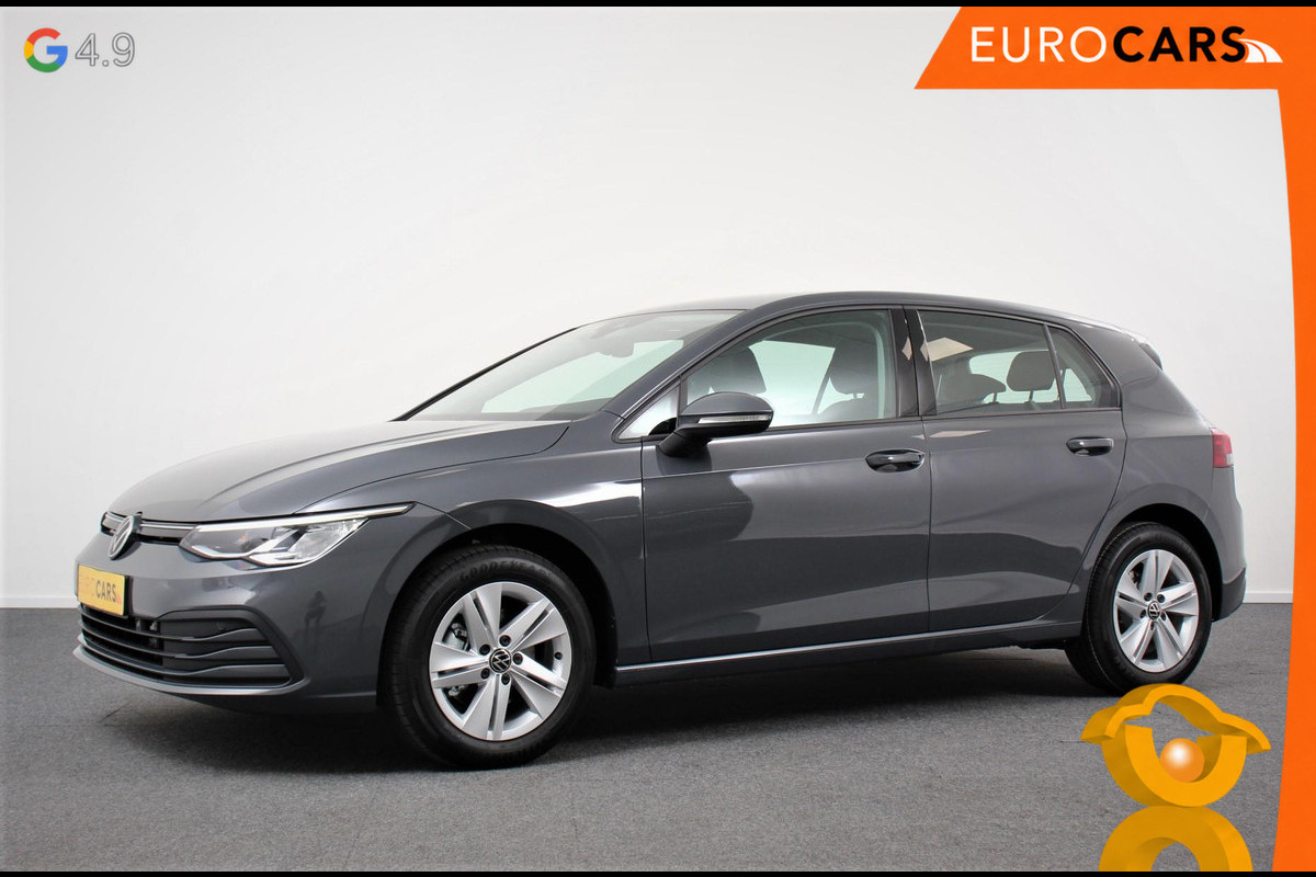 Volkswagen Golf 1.0 TSI 110pk Automaat Life Navigatie Climate Control Navigatie Camera Digitale Cockpit Parkeer sensoren  V+A DAB Cruise Control Lichtmetalen Velgen