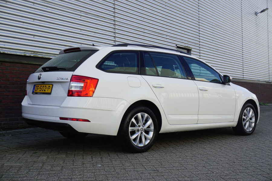 Škoda Octavia Combi 1.0 TSI Automaat Ambition Business/Camera/1e Eig./