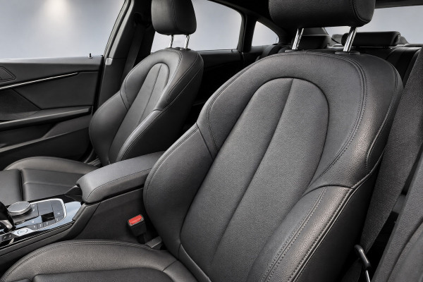 BMW 2 Serie Gran Coupé 218i|M-Pakket|Pano|Camera|Carplay|