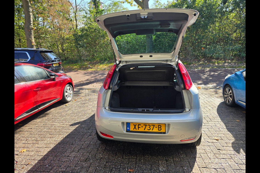 Fiat Punto Evo 0.9 TwinAir Sempre | 1E EIGENAAR | 3/6 OF 12MND GARANTIE | 22.513 KM | CRUISE | NAVI | AIRCO | LMV |