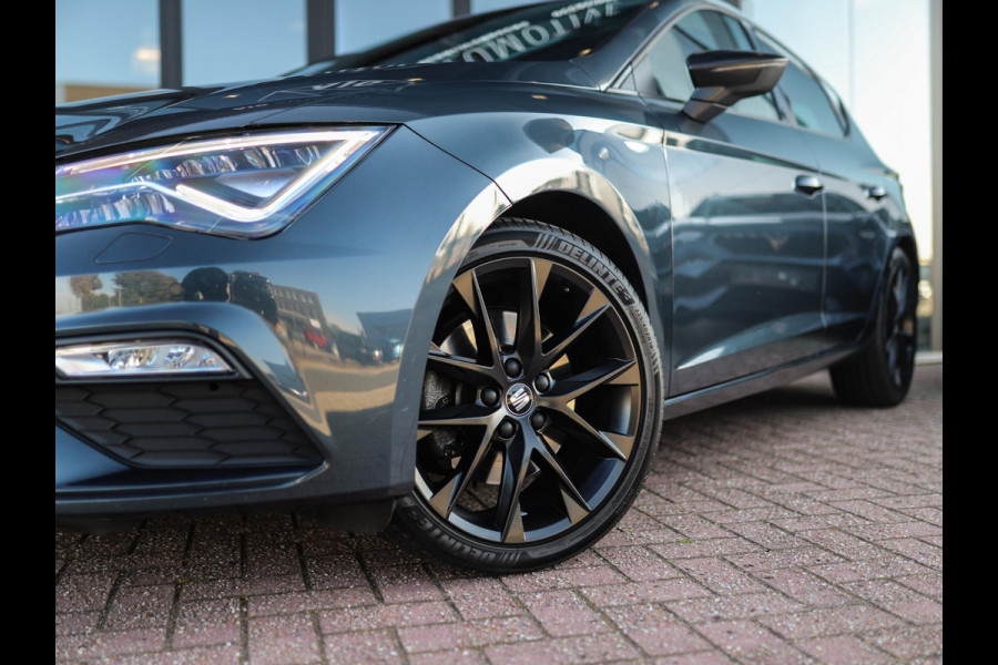 Seat Leon 1.5 TSI FR Ultimate Edition Black | Pano | DCC | Camera | Stoelverw.
