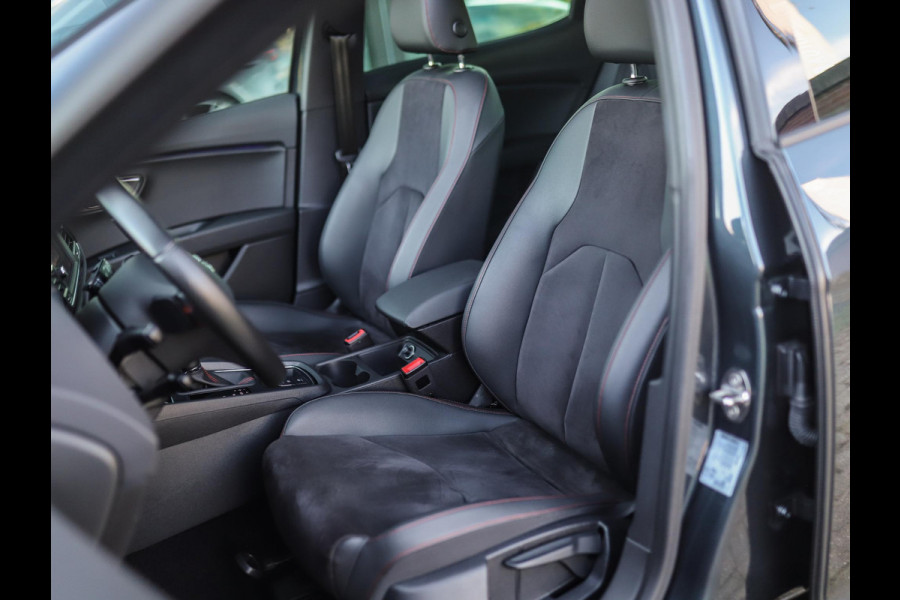 Seat Leon 1.5 TSI FR Ultimate Edition Black | Pano | DCC | Camera | Stoelverw.