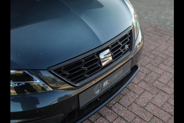 Seat Leon 1.5 TSI FR Ultimate Edition Black | Pano | DCC | Camera | Stoelverw.