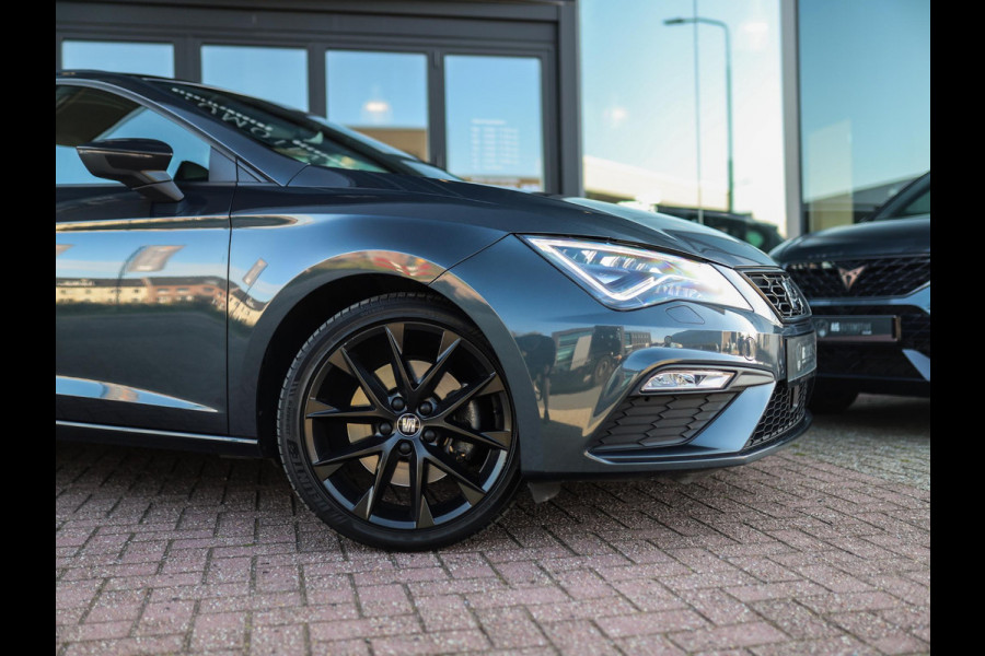 Seat Leon 1.5 TSI FR Ultimate Edition Black | Pano | DCC | Camera | Stoelverw.