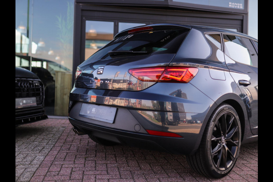 Seat Leon 1.5 TSI FR Ultimate Edition Black | Pano | DCC | Camera | Stoelverw.