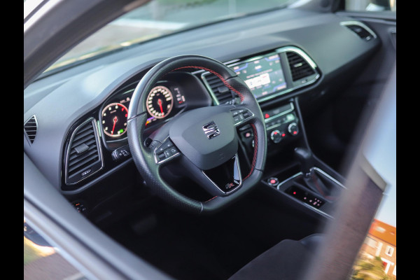 Seat Leon 1.5 TSI FR Ultimate Edition Black | Pano | DCC | Camera | Stoelverw.