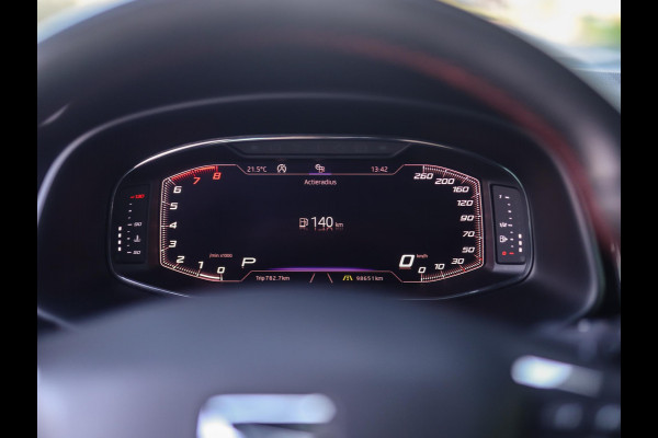 Seat Leon 1.5 TSI FR Ultimate Edition Black | Pano | DCC | Camera | Stoelverw.