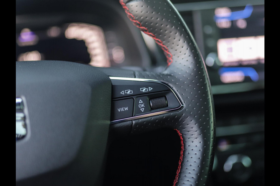 Seat Leon 1.5 TSI FR Ultimate Edition Black | Pano | DCC | Camera | Stoelverw.