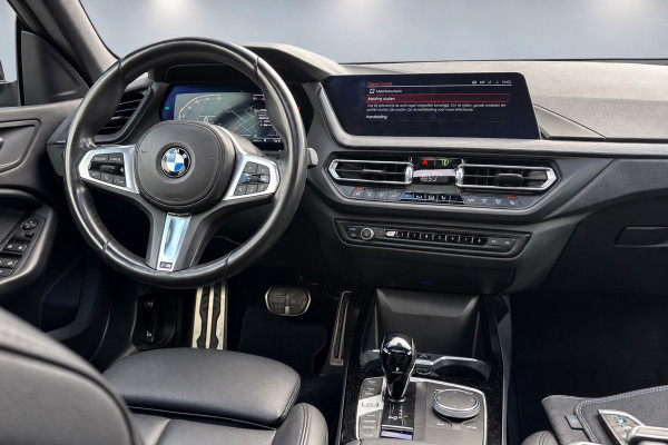 BMW 2 Serie Gran Coupé 218i|M-Pakket|Pano|Camera|Carplay|