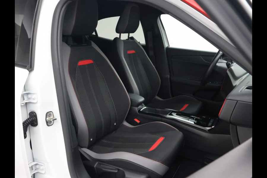 Opel Mokka-e GS LINE 50 KWH 3-FASE + SPORTSTOELEN | CAMERA | STUUR/STOELVERWARING | APPLE CARPLAY | LED | PRIVACY GLASS