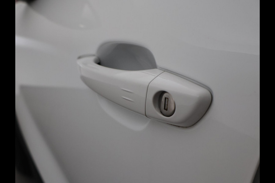 Opel Mokka-e GS LINE 50 KWH 3-FASE + SPORTSTOELEN | CAMERA | STUUR/STOELVERWARING | APPLE CARPLAY | LED | PRIVACY GLASS