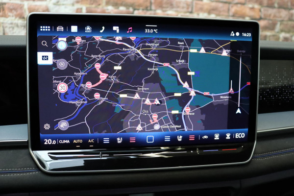 Volkswagen Tayron 1.5 eHybrid R-Line Edition / Panoramadak / Trekhaak / Harman Kardon / Adaptieve Cruise Control / Stoel- en stuurverwarming / Head-Up Display / Massagestoelen / LED / Rondomzicht Camera / 20 Inch / Sfeerverlichting / Keyless Entry