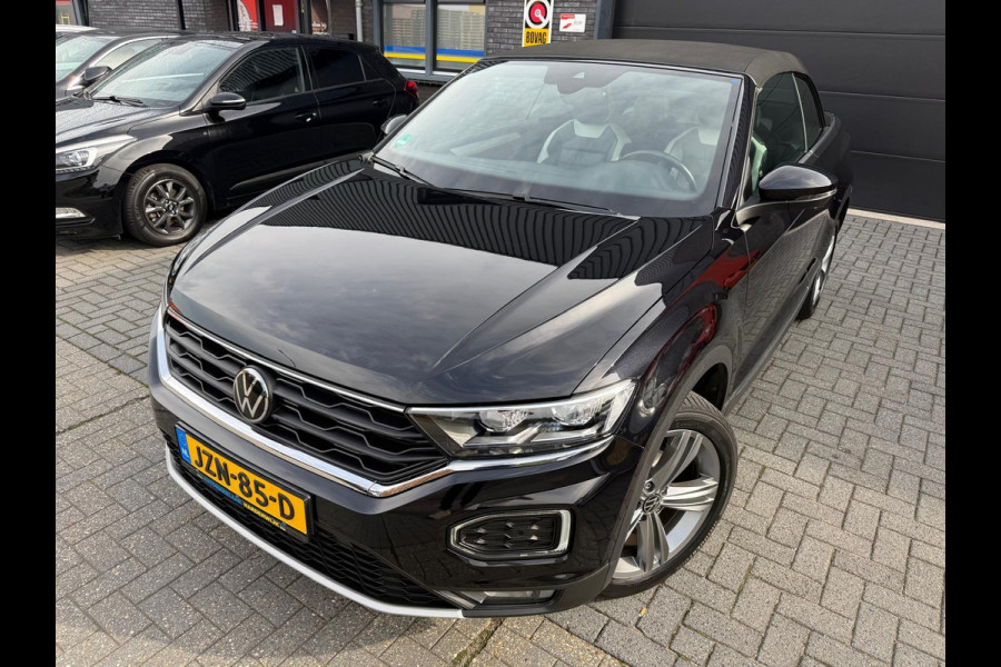 Volkswagen T-Roc Cabrio 1.5 TSI Style | 2E EIGENAAR | 3/6/12 MND GARANTIE | AUTOMAAT | DIGITAL DASH | ACC | LED | CARPLAY | DAB | STOEL/STUUR VERW. |
