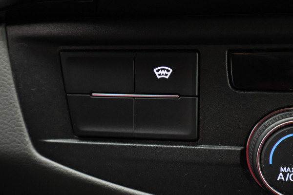 Volkswagen Transporter 2.0 TDI L2H1 28 Bulli
