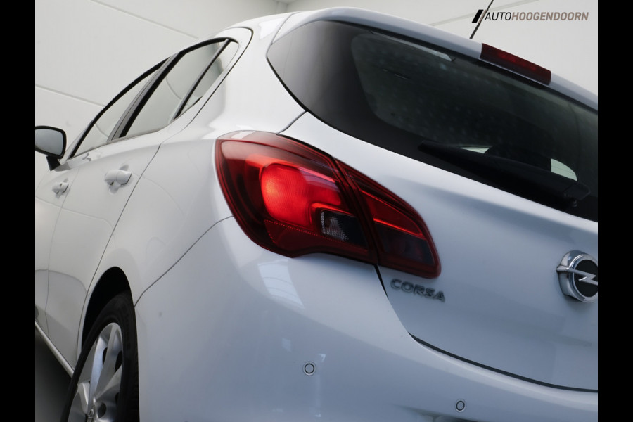 Opel Corsa 1.0 Turbo Online Edition Luxe (APPLE CARPLAY,TREKHAAK,ACHTERUITRIJCAMERA,CRUISE CONTROL,PARKEERSENSOREN,LM-VELGEN)