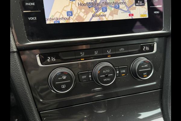 Volkswagen Golf 1.0 TSI 115PK COMFORTLINE CARPLAY/ACC/PDC/NAVIGATIE