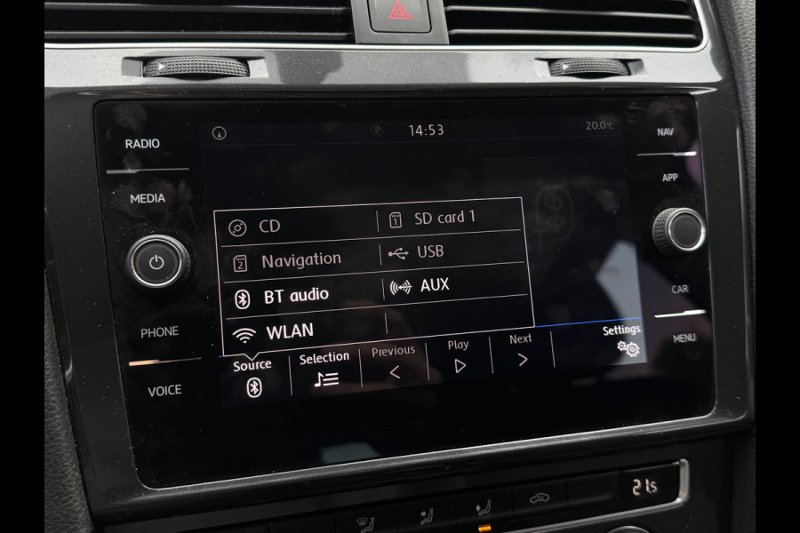 Volkswagen Golf 1.0 TSI 115PK COMFORTLINE CARPLAY/ACC/PDC/NAVIGATIE