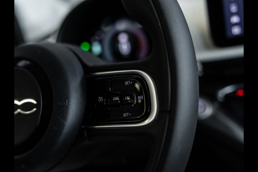 Fiat 500 Urban 24 kWh l SoH 93% l AUT.l Keyless l Virtueel cockpit l BTW auto l 1ste. eig. l Dealer onderhouden l ALS NIEUW