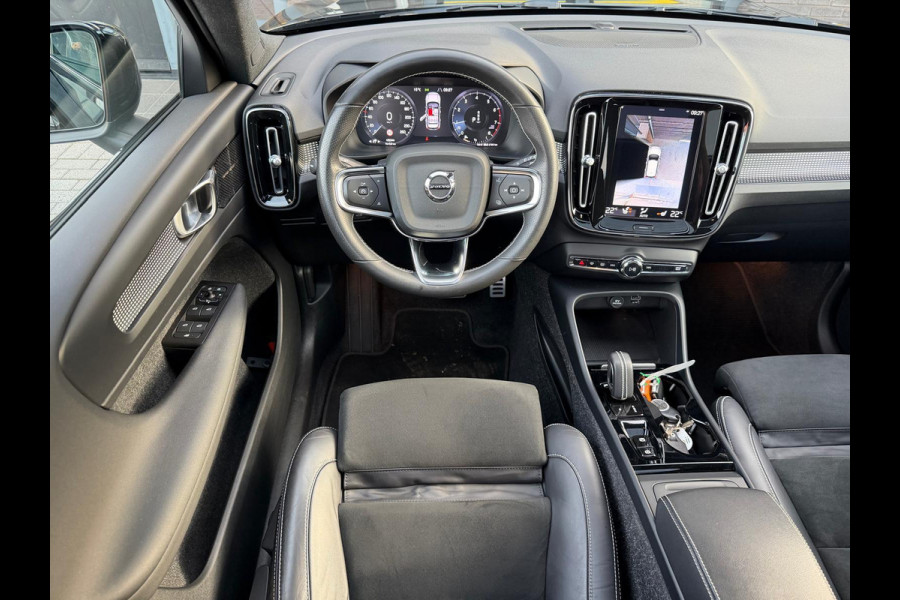 Volvo XC40 1.5 T2 R-Design | 1E EIGENAAR | 3/6/12MND GARANTIE | AUTOMAAT | PANO | LED | DAB | CRUISE | CARPLAY | STOELVERWM | BLIS | HARMAN KARDON |