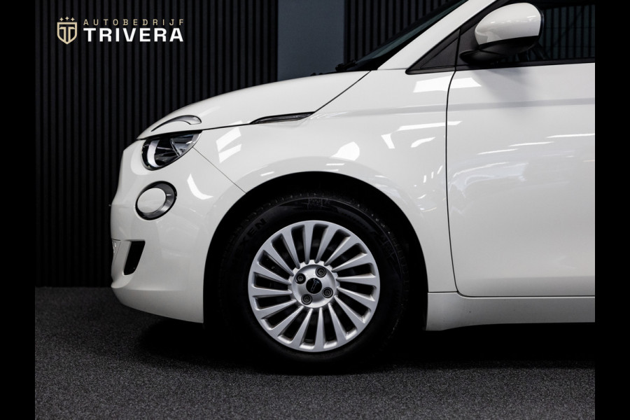 Fiat 500 Urban 24 kWh l SoH 94% l AUT. l Keyless l Virtueel cockpit l CARPLAY l BTW auto l 1ste. eig. l Dealer onderh. l ALS NIEUW