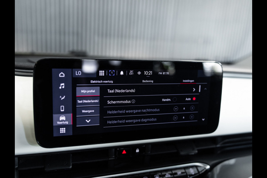 Fiat 500 Urban 24 kWh l SoH 94% l AUT. l Keyless l Virtueel cockpit l CARPLAY l BTW auto l 1ste. eig. l Dealer onderh. l ALS NIEUW