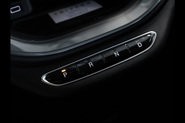 Fiat 500 Urban 24 kWh l SoH 94% l AUT. l Keyless l Virtueel cockpit l CARPLAY l BTW auto l 1ste. eig. l Dealer onderh. l ALS NIEUW