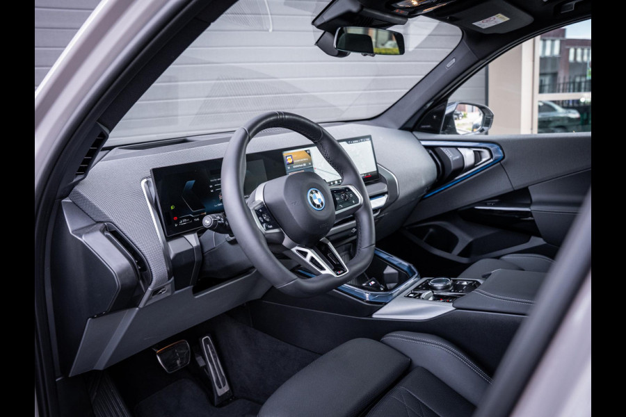 BMW X3 30e xDrive M-Sport l Dune Grey l Pano l Trekhaak l 360cam