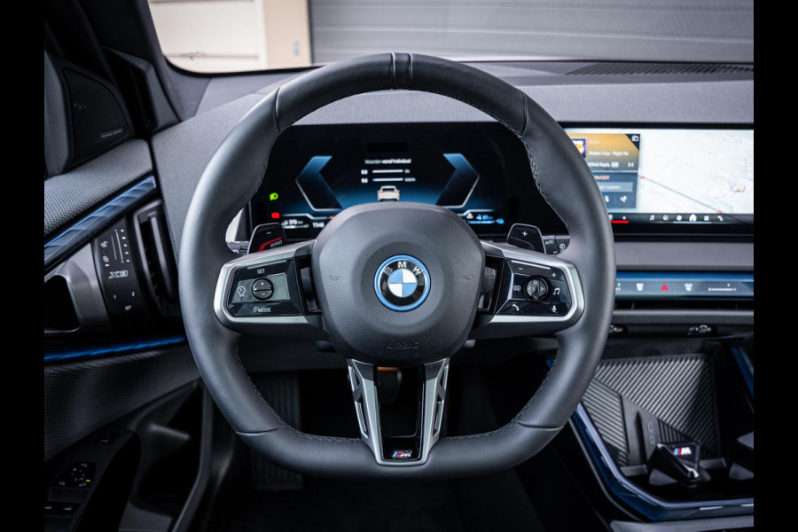 BMW X3 30e xDrive M-Sport l Dune Grey l Pano l Trekhaak l 360cam
