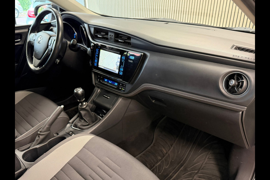 Toyota Auris Touring Sports 1.2T Aspiration TREKHAAK CAMERA KEYLESS-GO AIRCO NAVIGATIE BLUETOOTH START/STOP PDC CRUISE