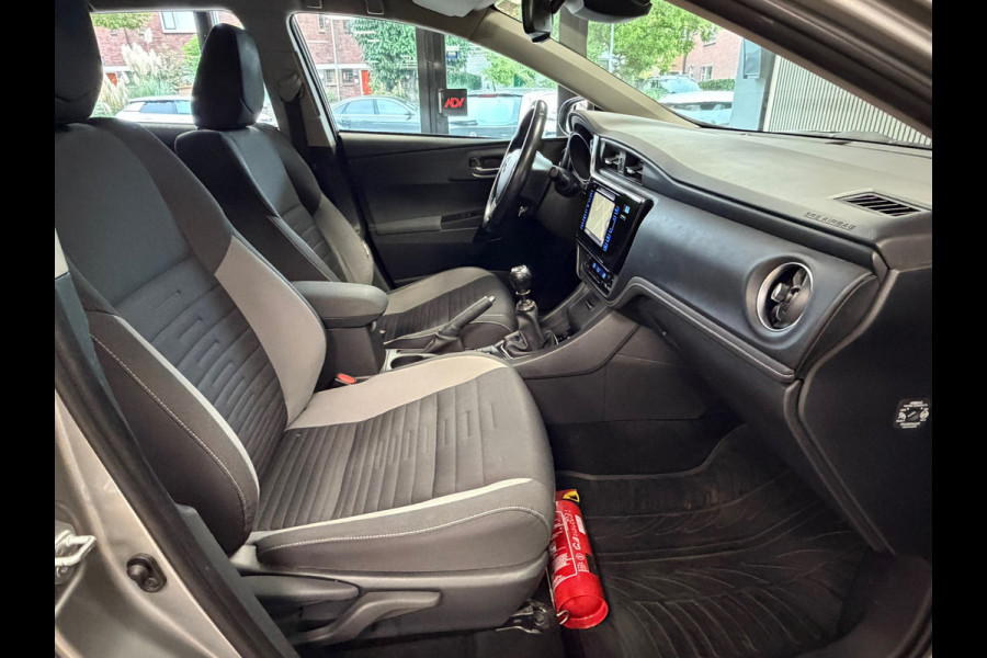 Toyota Auris Touring Sports 1.2T Aspiration TREKHAAK CAMERA KEYLESS-GO AIRCO NAVIGATIE BLUETOOTH START/STOP PDC CRUISE