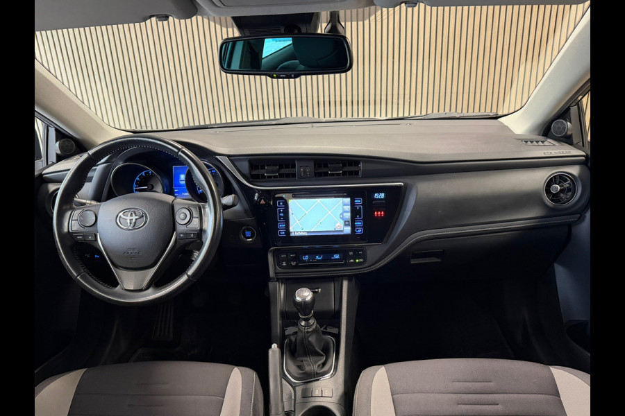 Toyota Auris Touring Sports 1.2T Aspiration TREKHAAK CAMERA KEYLESS-GO AIRCO NAVIGATIE BLUETOOTH START/STOP PDC CRUISE